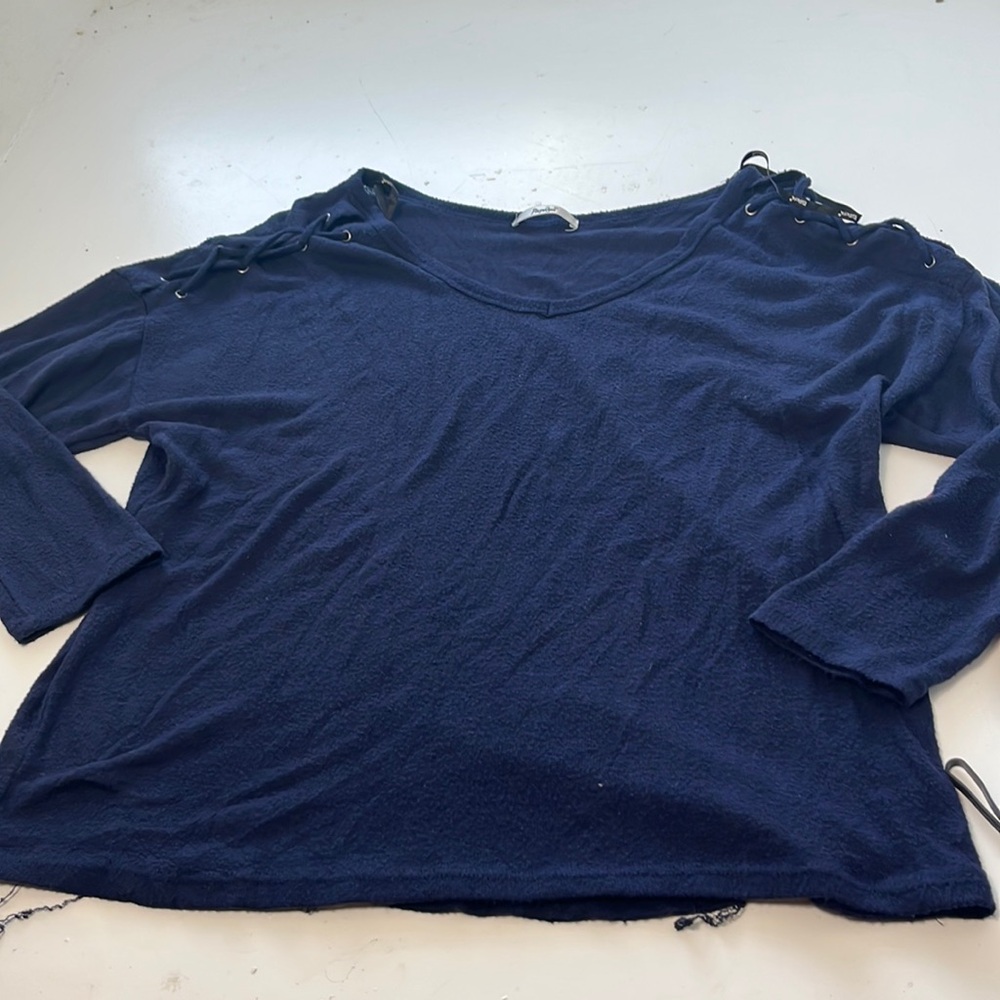 Papaya Large Navy Blue Long Sleeve V Neck Criss Cross Top Sweater